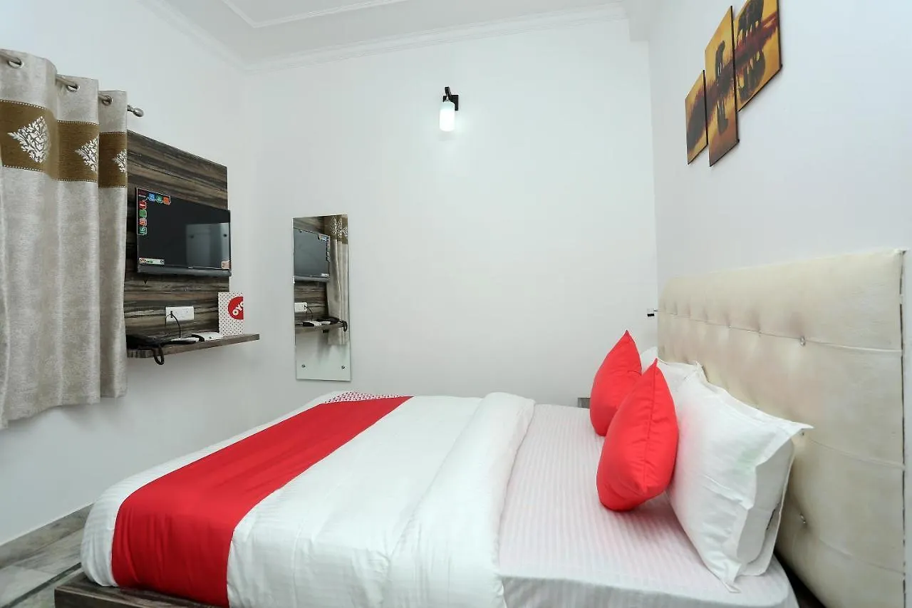 Oyo 16544 Bella Vista By Jordan Hotel Agra